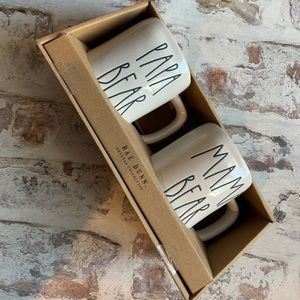 💥SOLD💥 NWT Rae Dunn Mama Bear & Papa Bear mugs